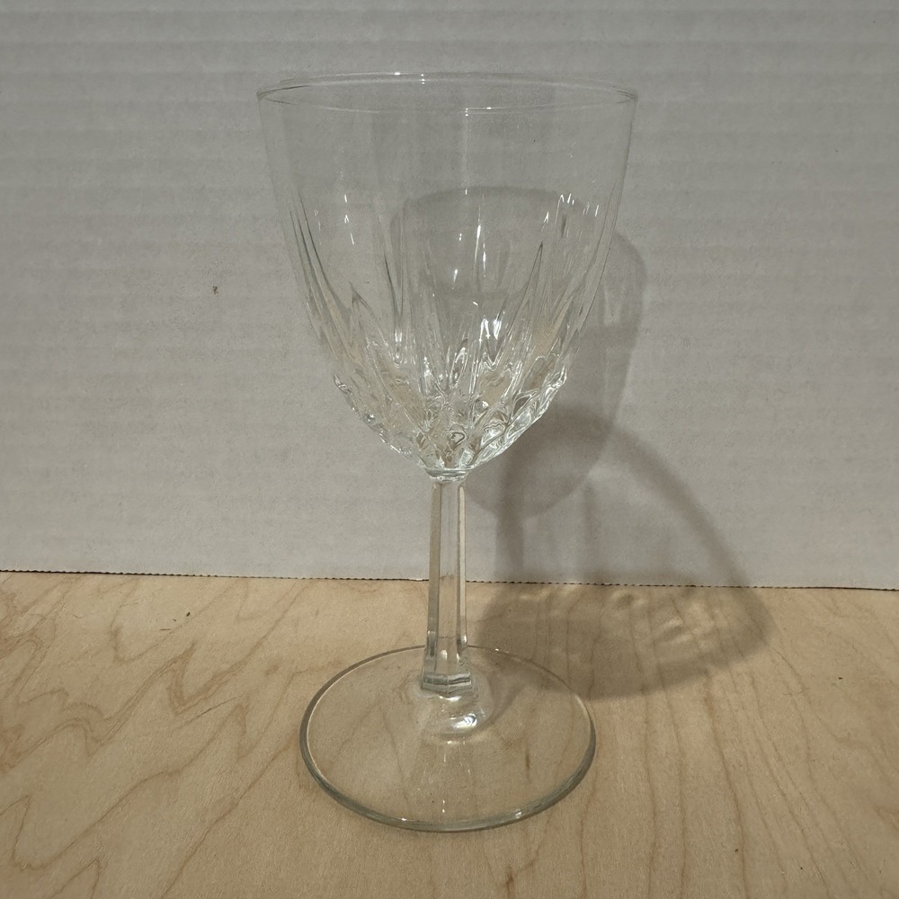 Cristal D'Arques Luminarc Diamant Vintage Crystal Claret Wine Glass France